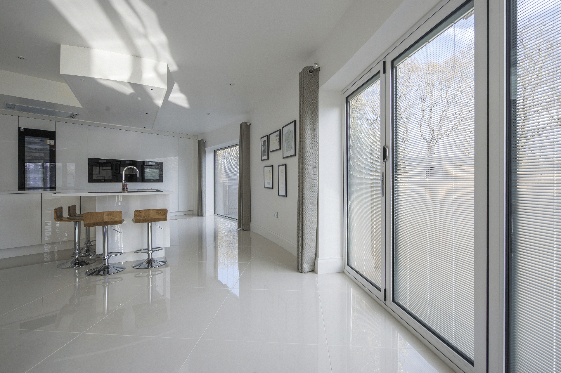 window blinds prices uk
